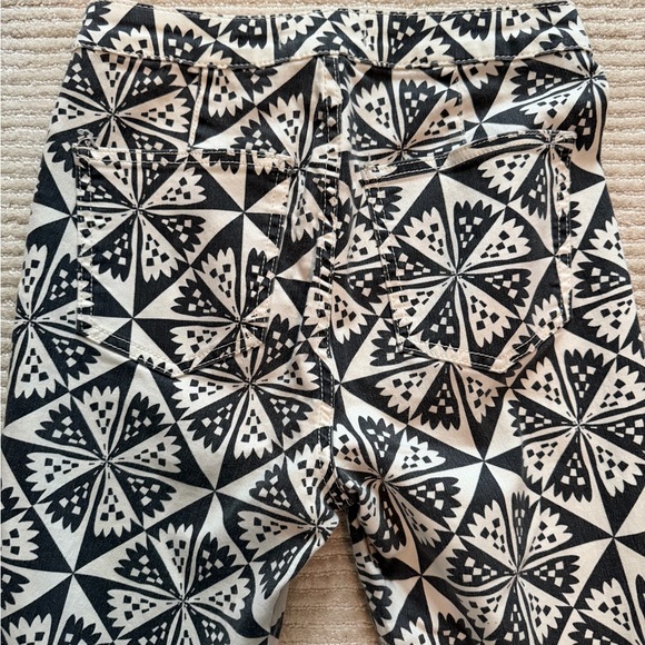 We The Free Geometric Black and White Flare Pants - Picture 10 of 10